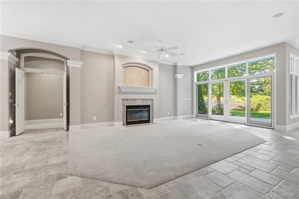 1016 Wedgestone Property Photo 19