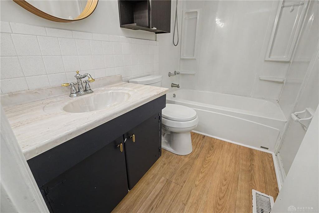 76 Cranston 76 Property Photo 23