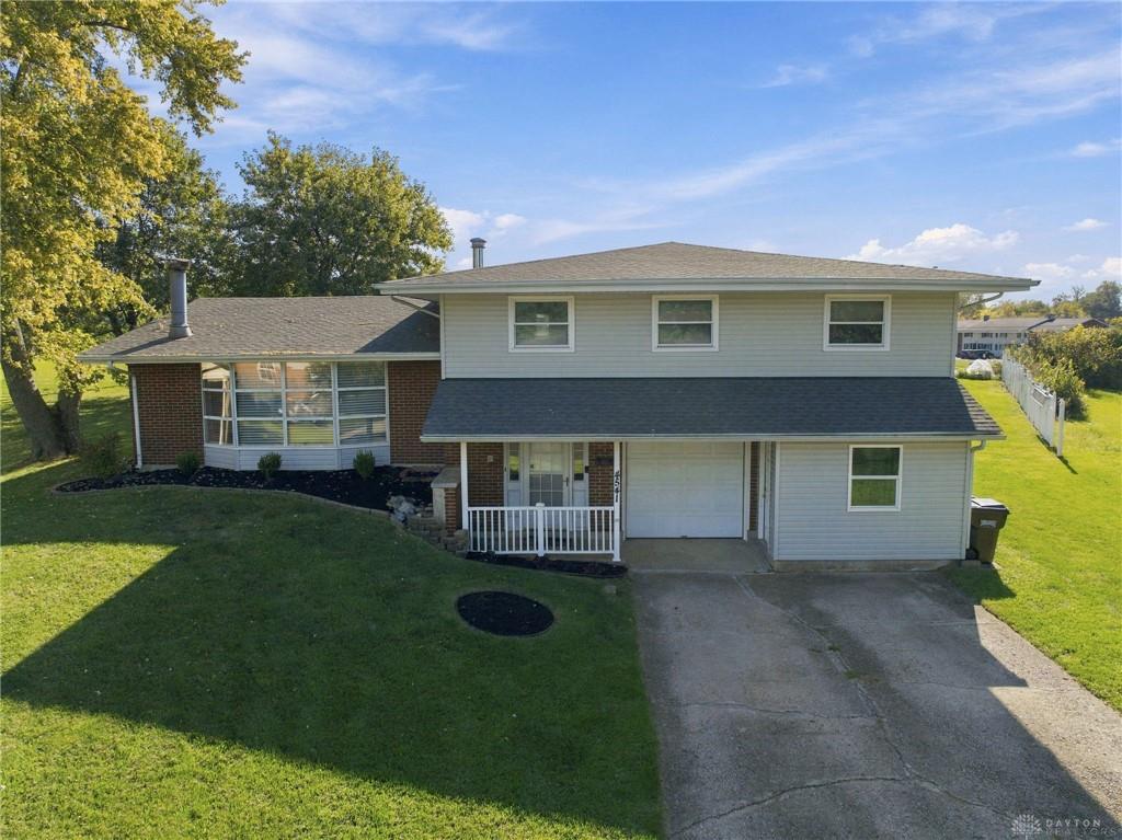 4541 Drayton Property Photo 1