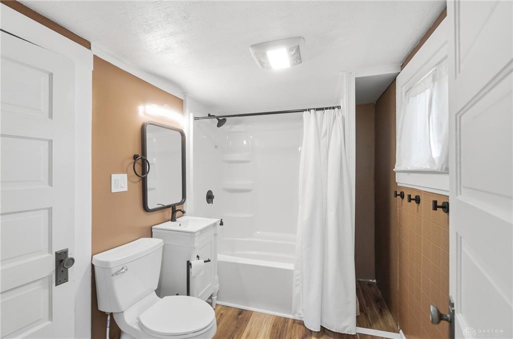 1124 Elm Property Photo 35