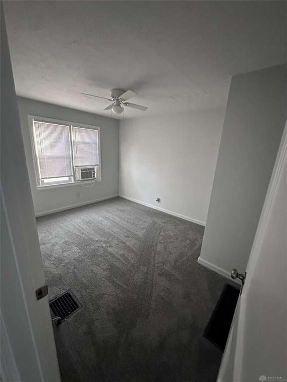 422 E Bruce Property Photo 4