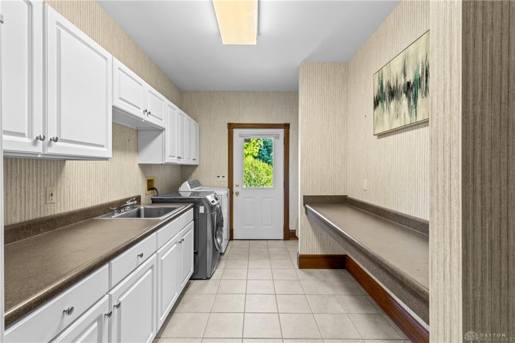 2049 Plumb Property Photo 46