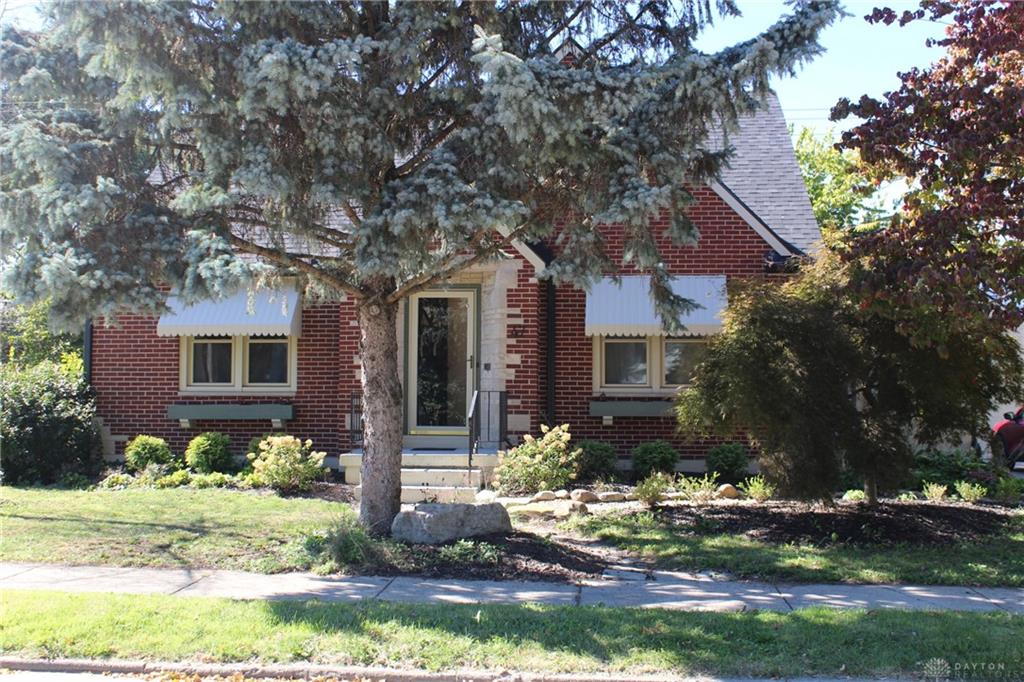 47 N Wright Property Photo 1