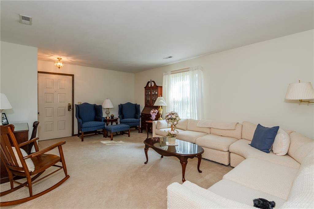 846 Pine Needles Property Photo 5