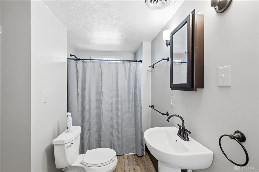 705 Willard Property Photo 15