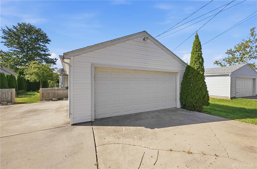 705 Willard Property Photo 29