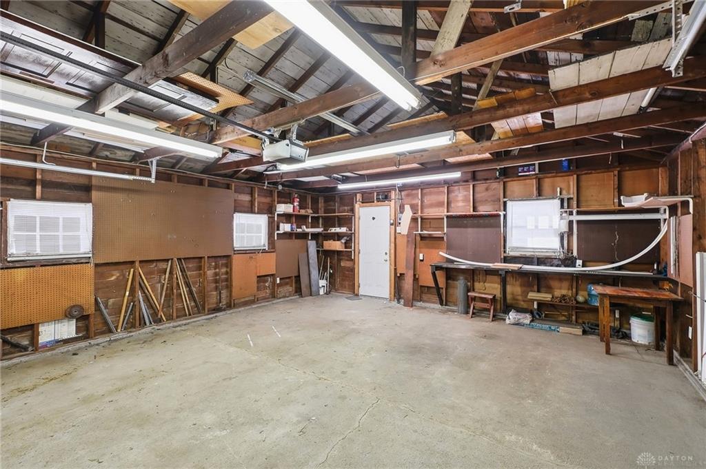 705 Willard Property Photo 31