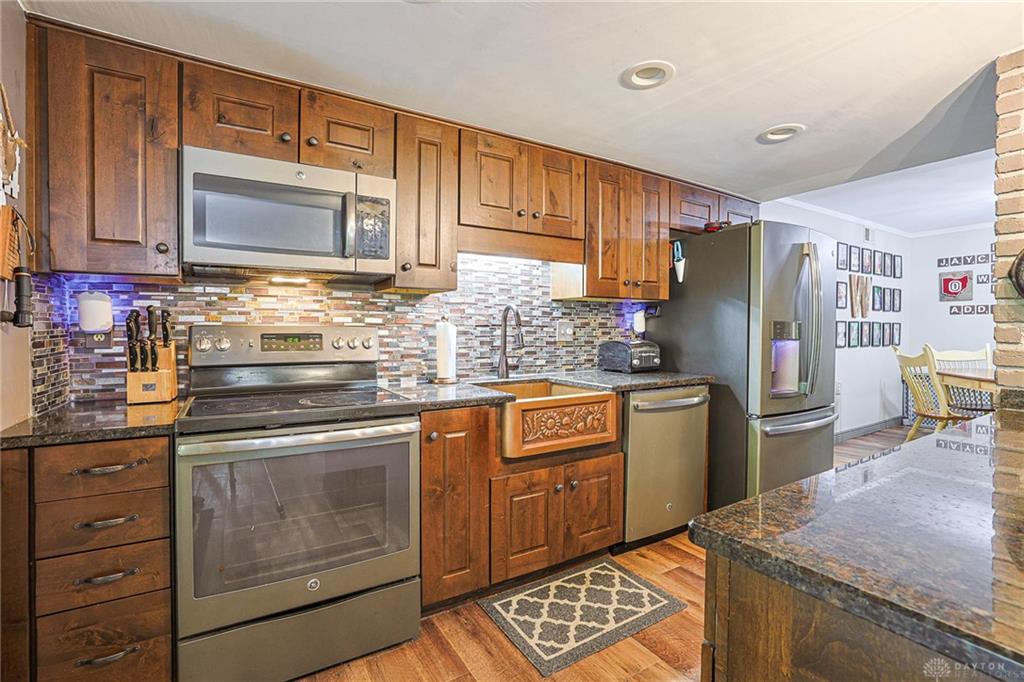 6941 Browns Run Property Photo 17