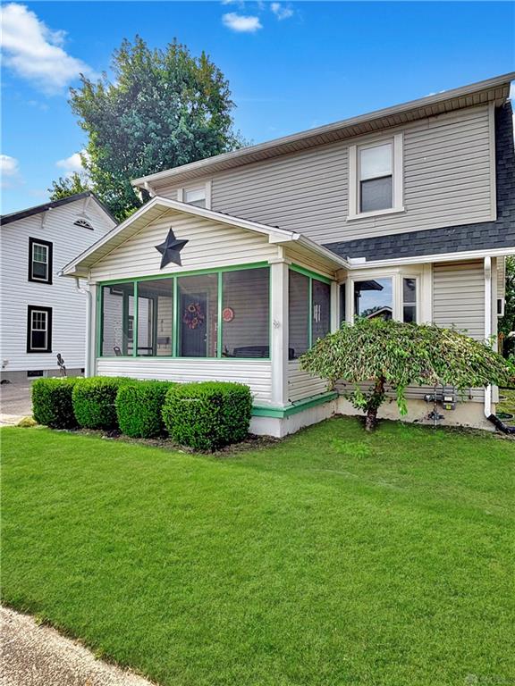 810 Spring Property Photo 2