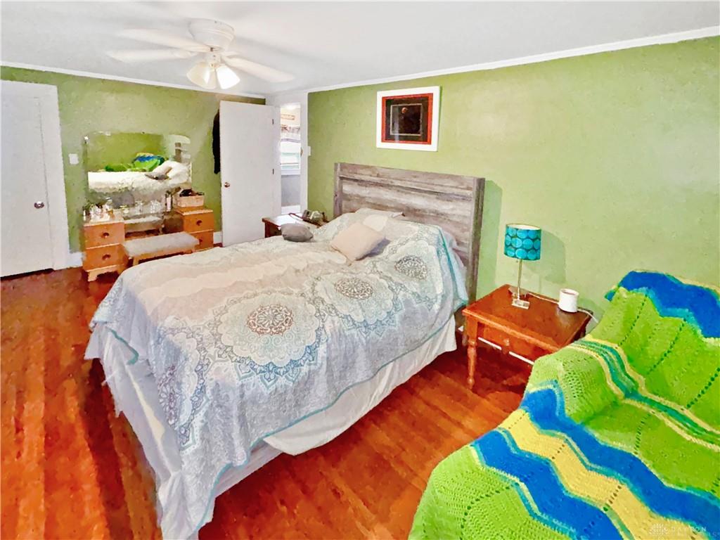 810 Spring Property Photo 14