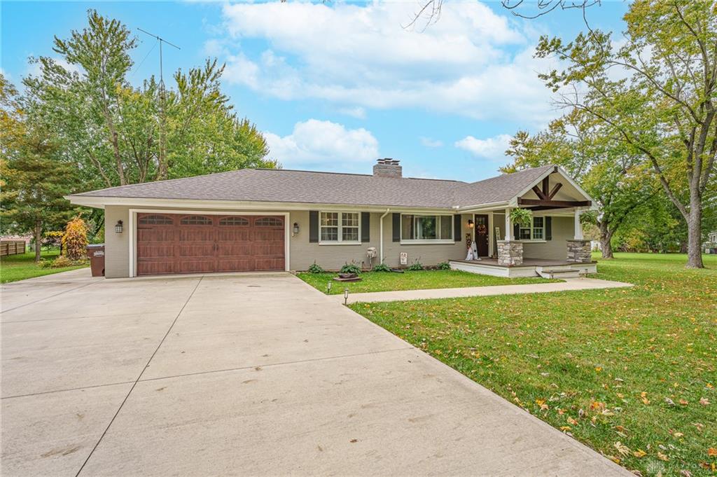 2536 Lefevre Property Photo 3