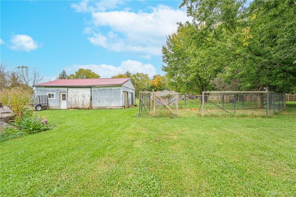 2536 Lefevre Property Photo 28