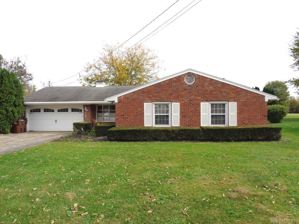 202 East Property Photo 1