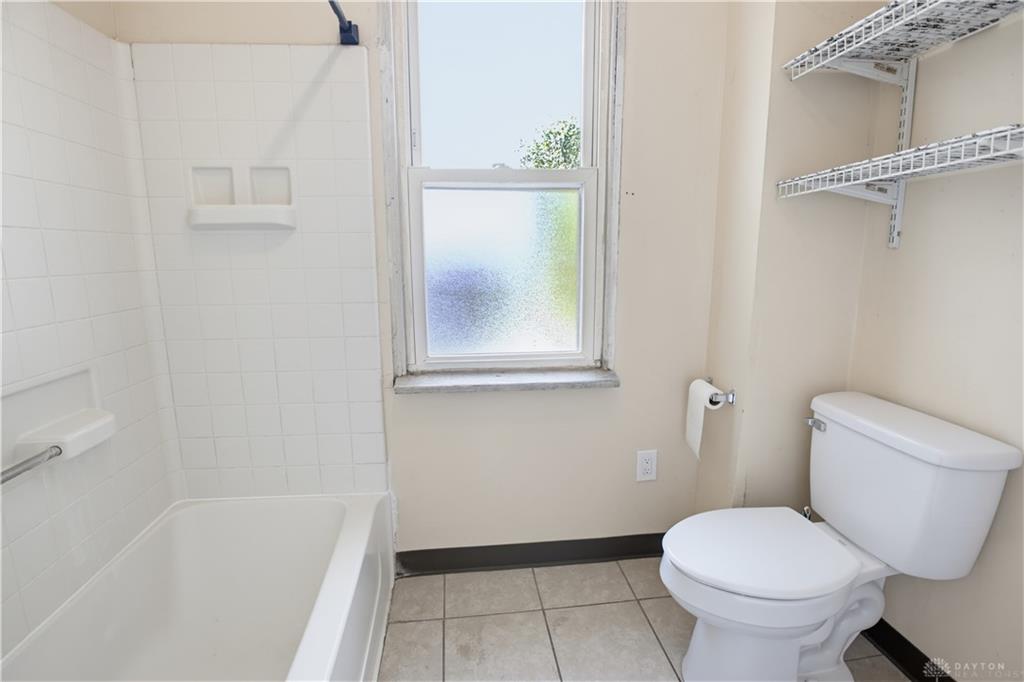 32 Edgar Property Photo 17