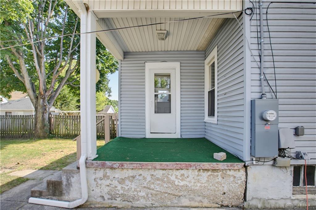32 Edgar Property Photo 26