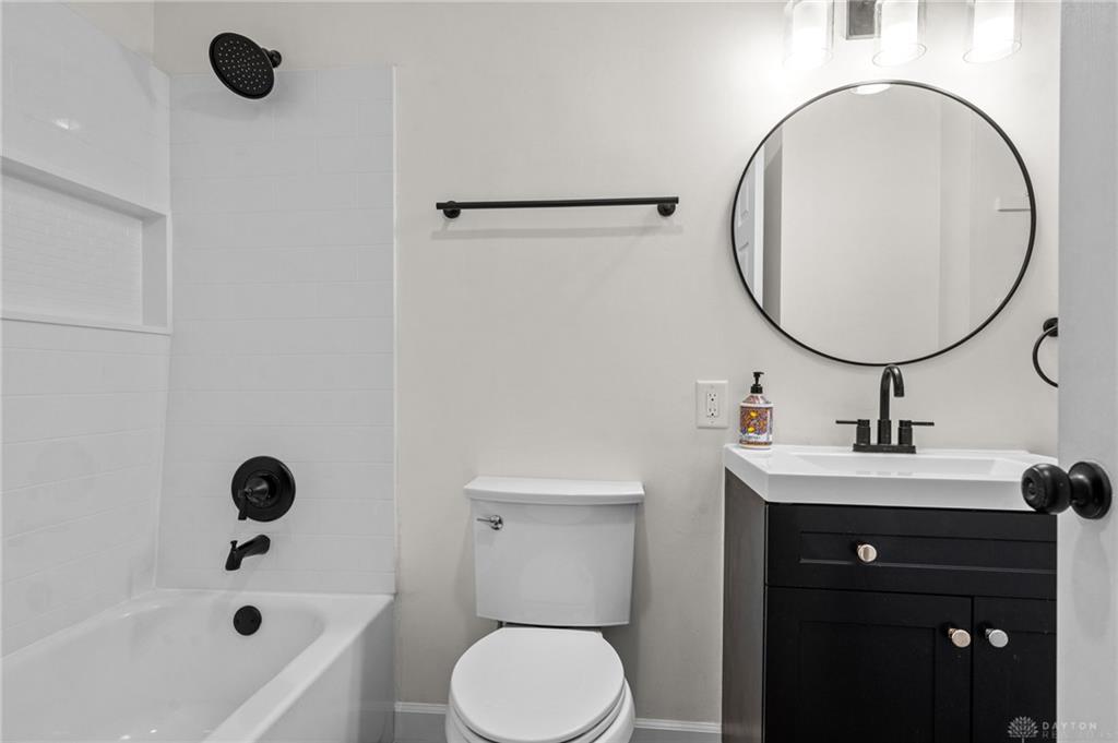 4536 Walbridge Property Photo 28