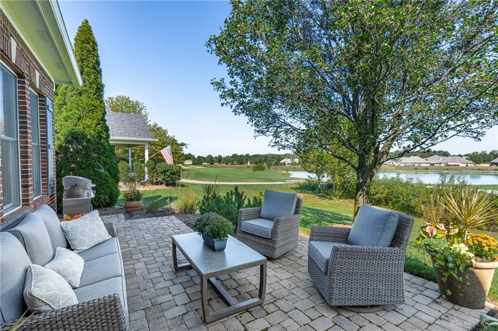 655 Legendary Property Photo 1