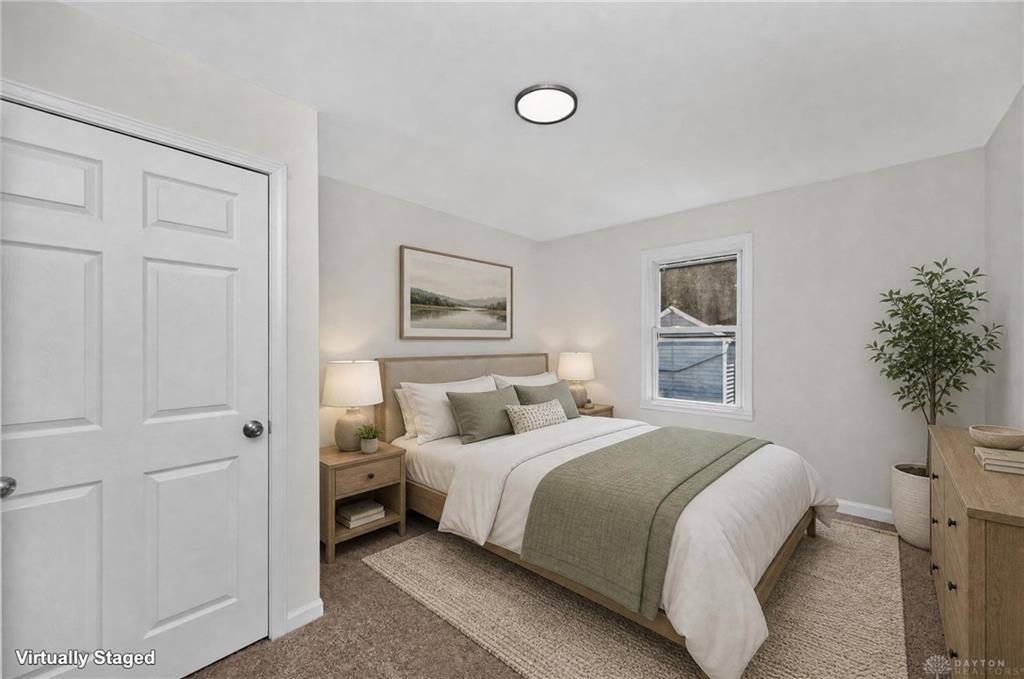 1611 Goodman Property Photo 8