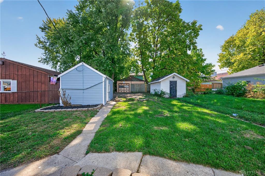 1611 Goodman Property Photo 21