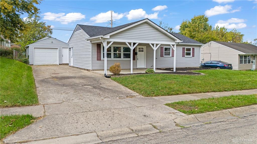 1229 S Central Property Photo 1