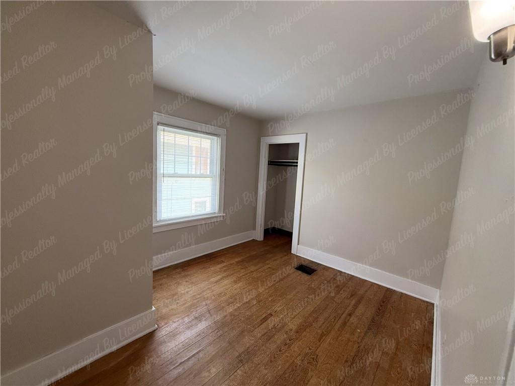 3135 Wayne Property Photo 21