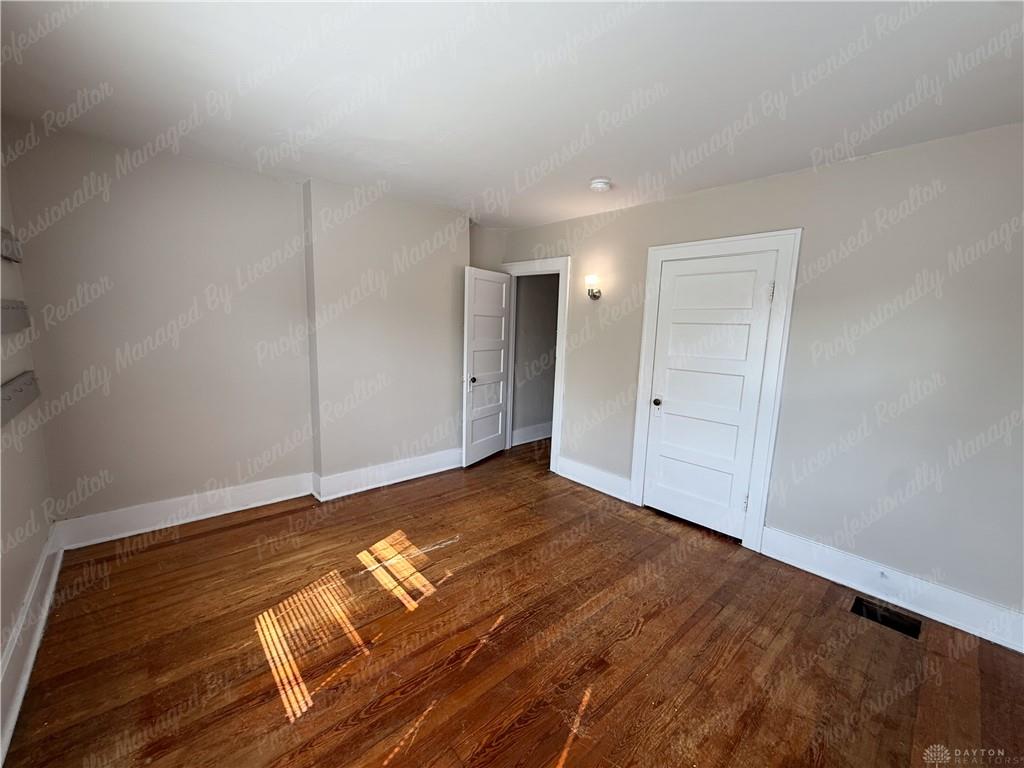 3135 Wayne Property Photo 26