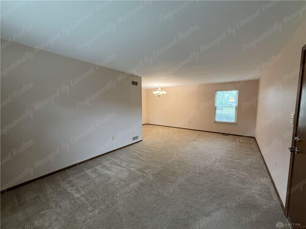 290 E Alex Bell 2 Property Photo 5