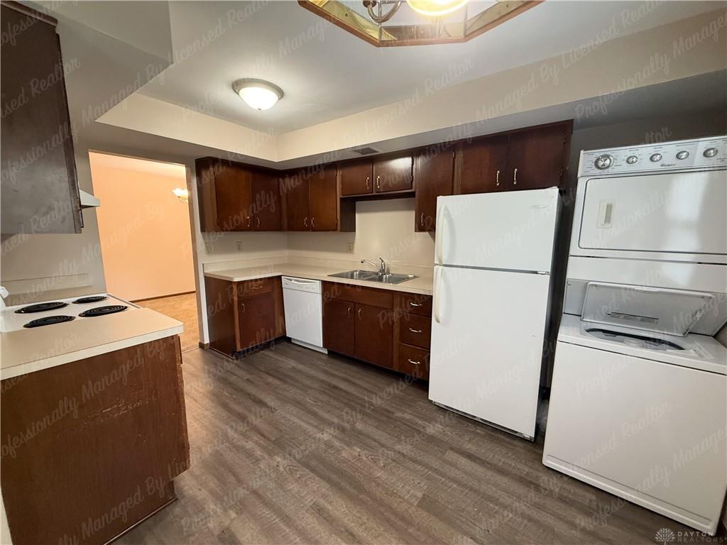 290 E Alex Bell 2 Property Photo 15