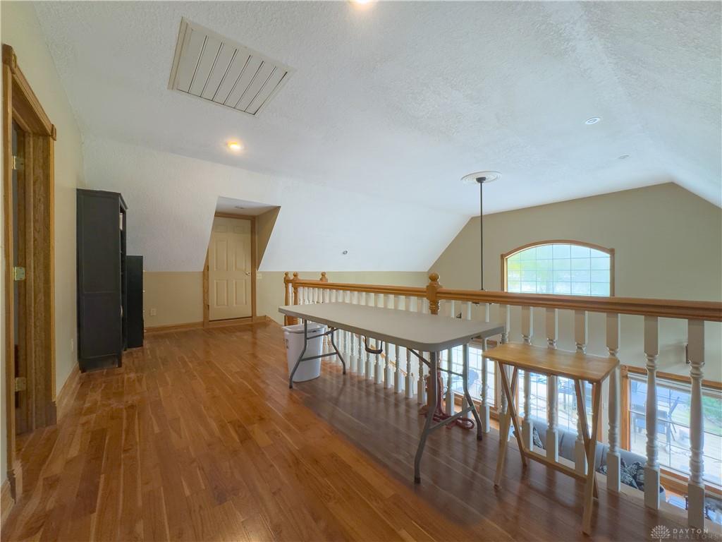 1100 S Walnut Property Photo 15