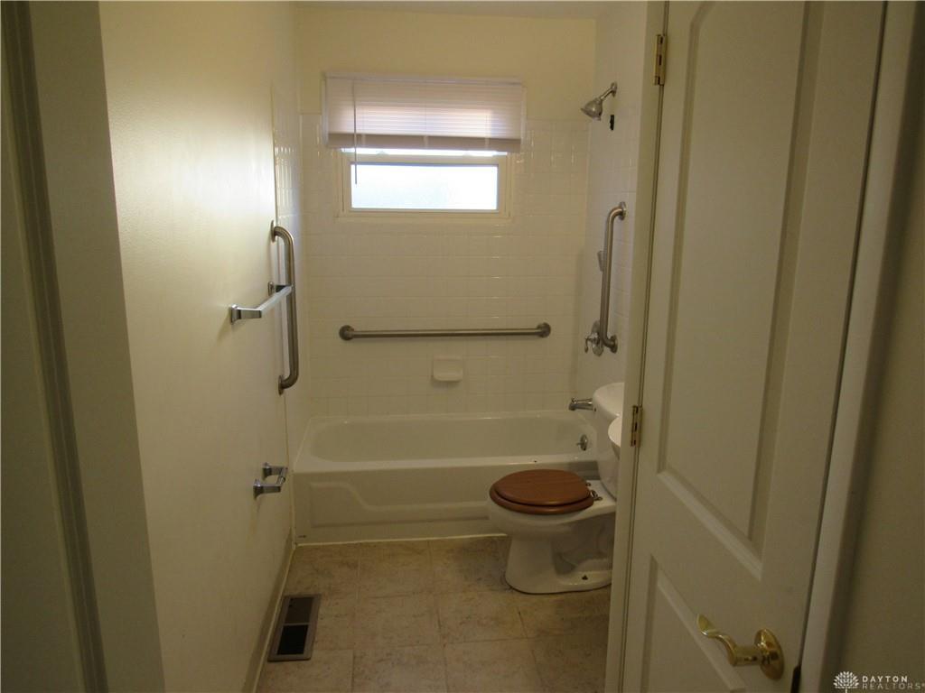 4976 Marburn Property Photo 5