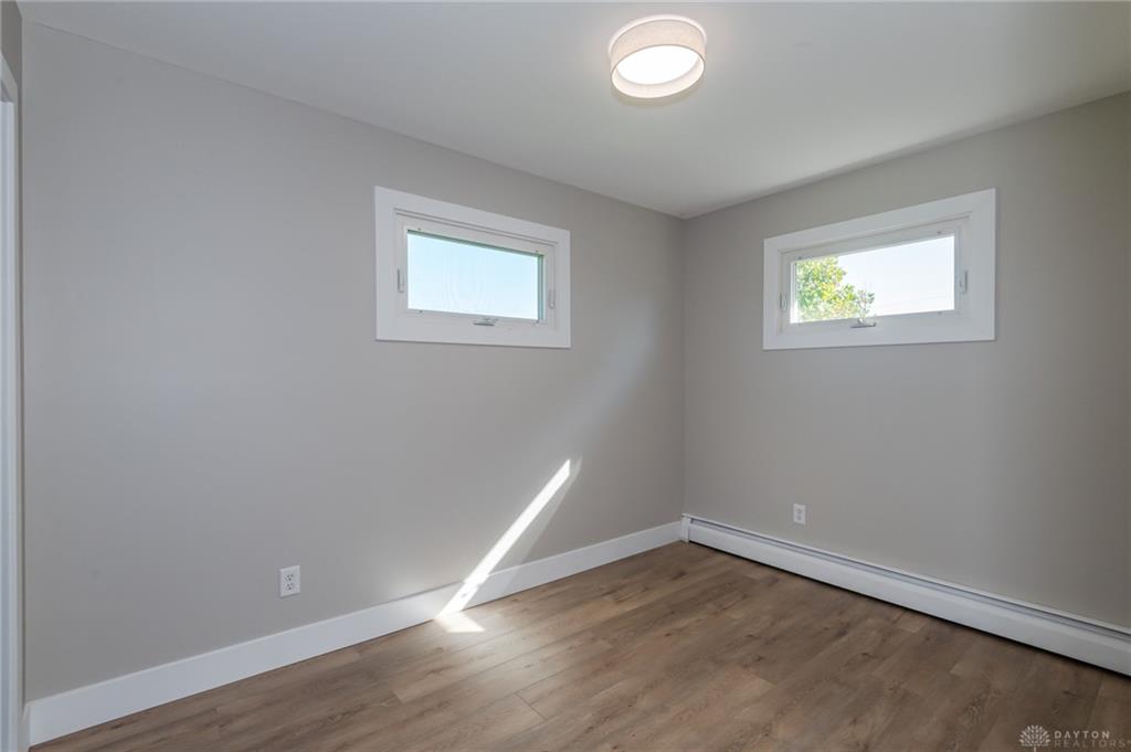 522 E Main Property Photo 24