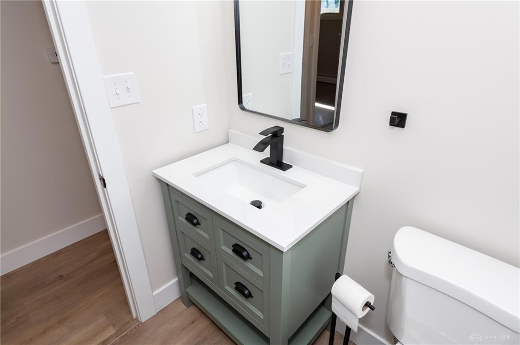 522 E Main Property Photo 32