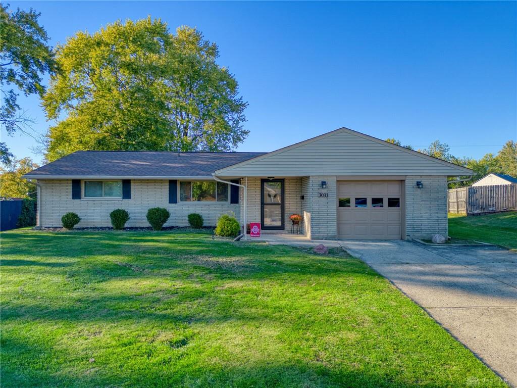 3033 Glenmere Property Photo 1