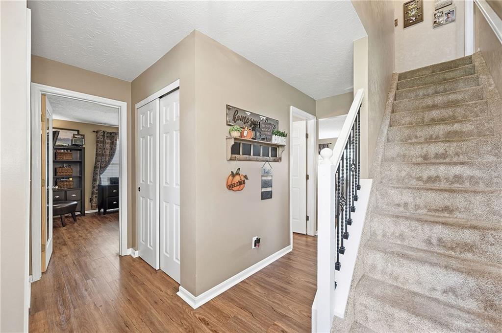 3815 Cunningham Property Photo 6