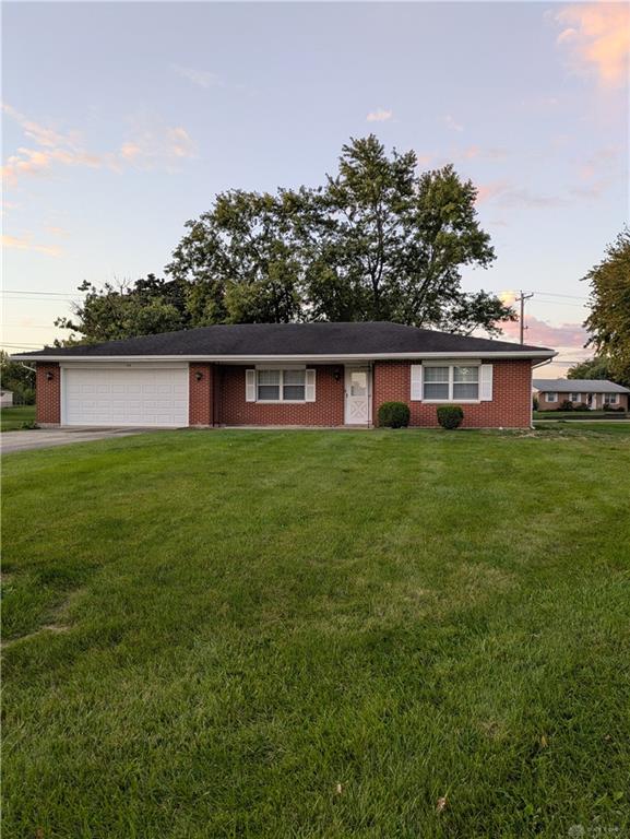 106 Wellsley Property Photo 1