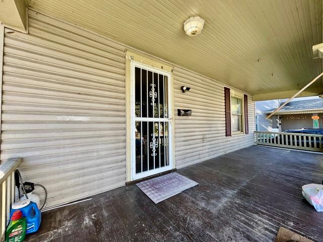 305 E Northern Property Photo 2