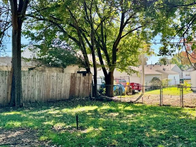305 E Northern Property Photo 7