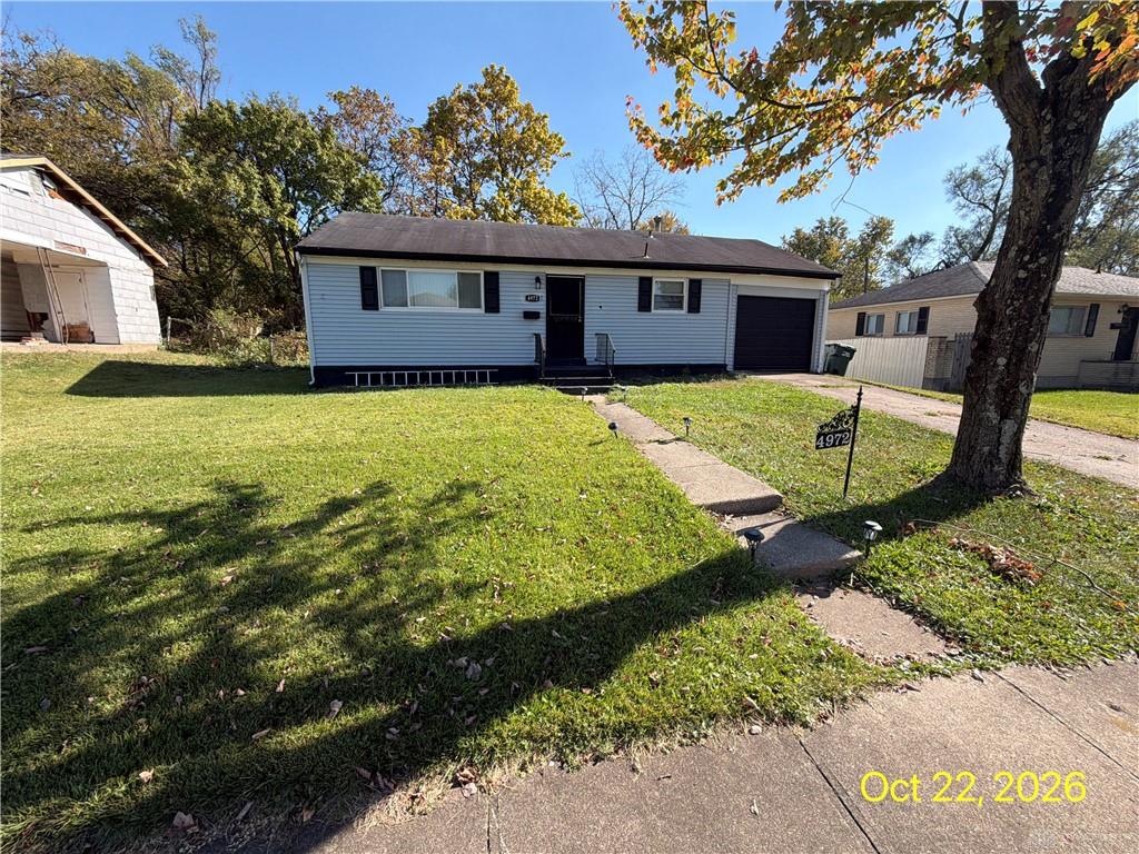 4972 Hackett Property Photo 1