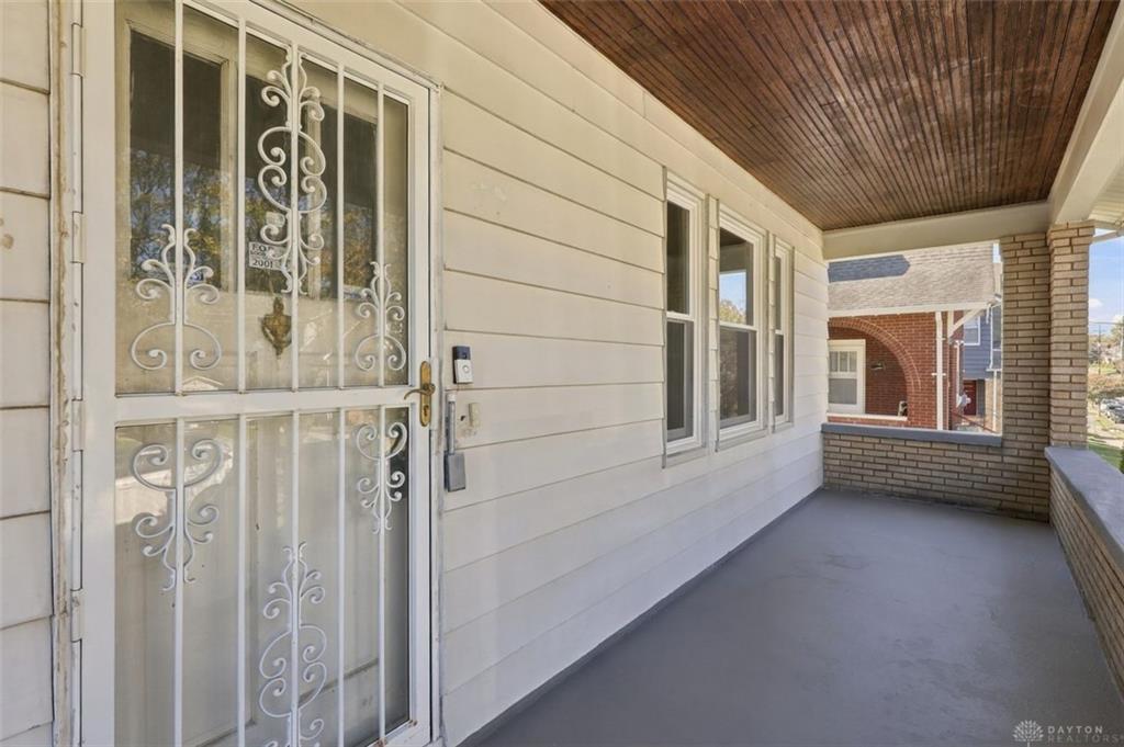 1423 Elkton Property Photo 4