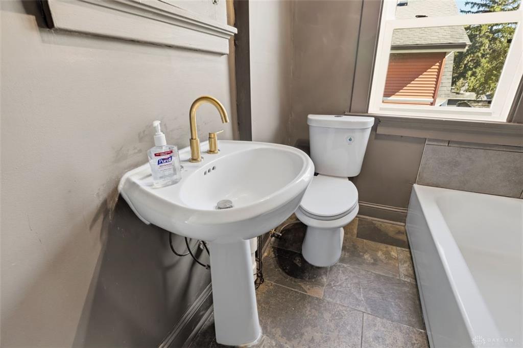 1423 Elkton Property Photo 34