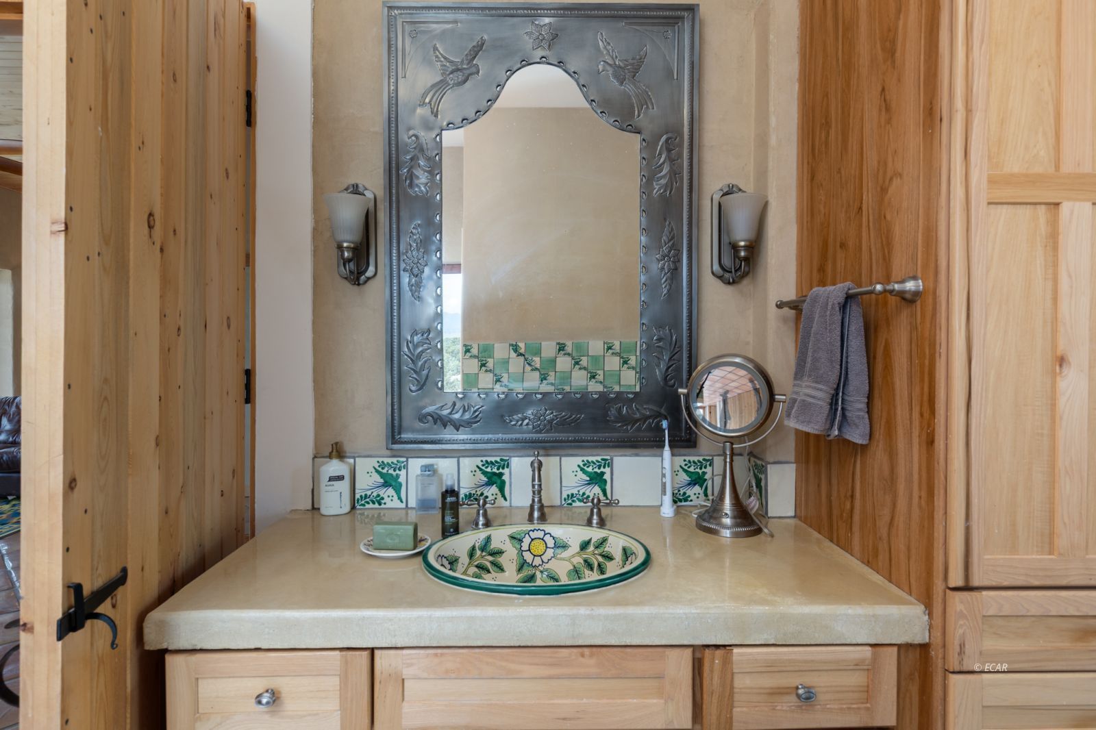 854 Hamilton Stage Road Property Photo 17