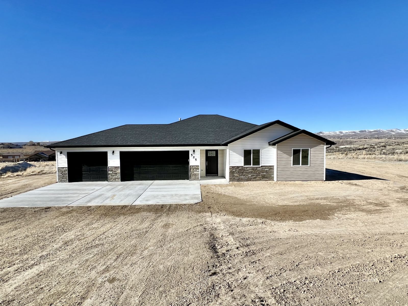2802 Incline Avenue Property Photo