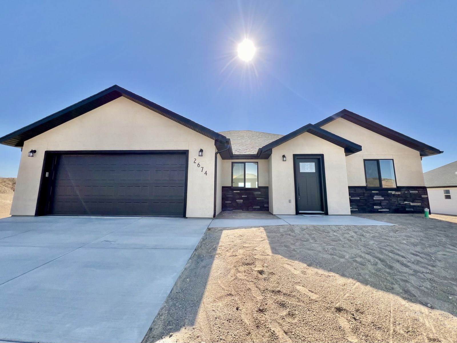 2674 Mesquite Way Property Photo 1