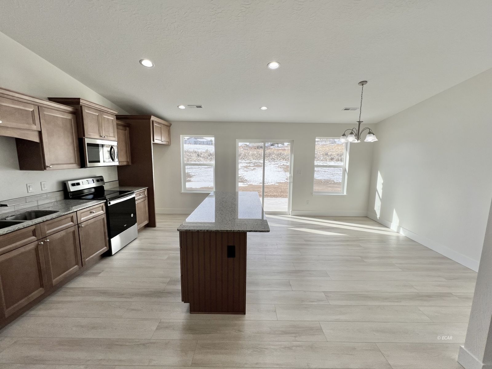 2674 Mesquite Way Property Photo 6