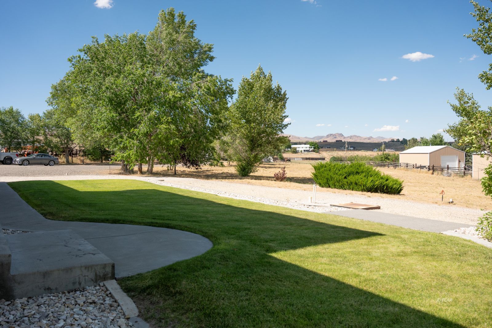 2526 Crestview Drive Property Photo 14
