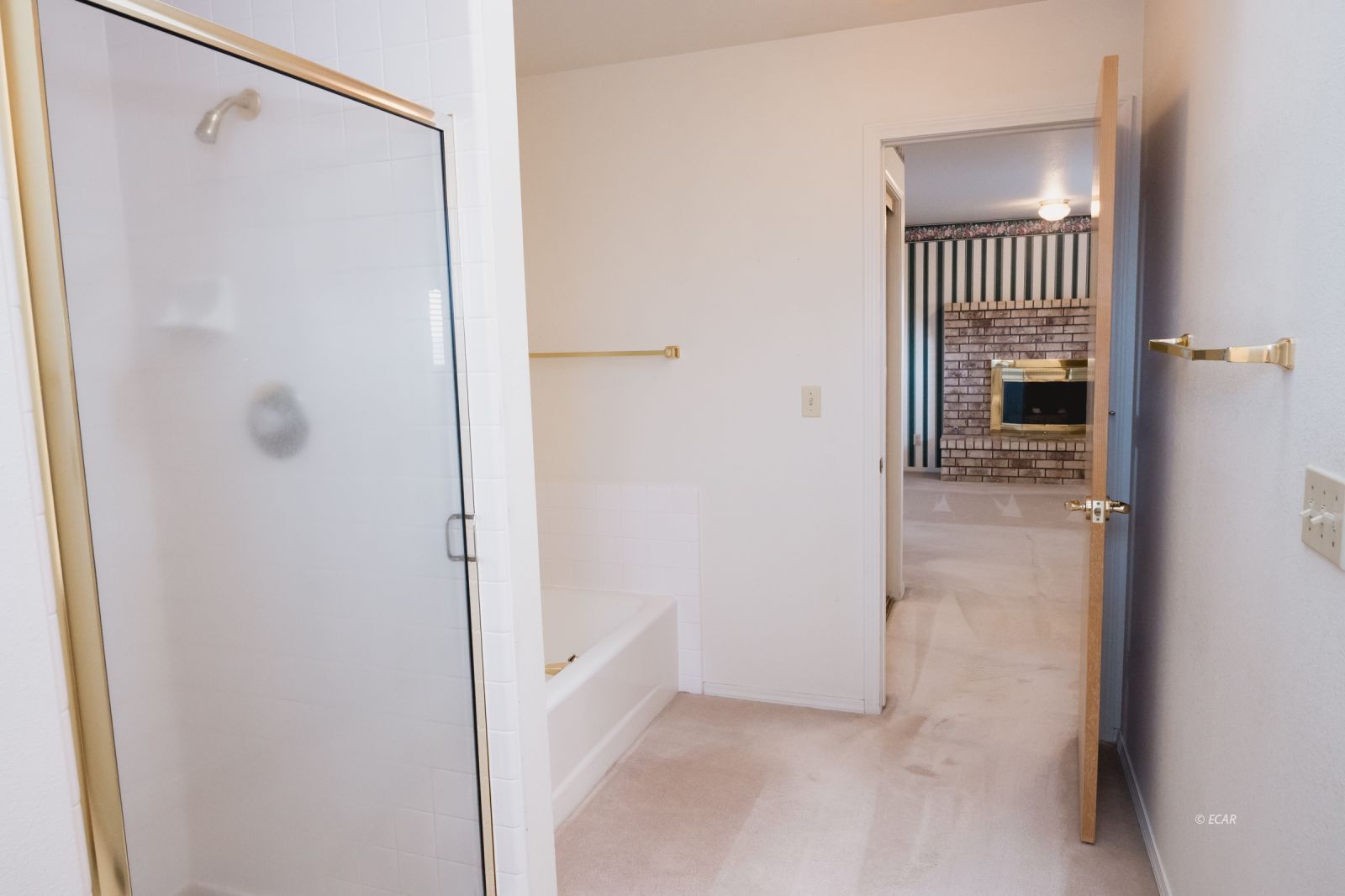 2526 Crestview Drive Property Photo 30