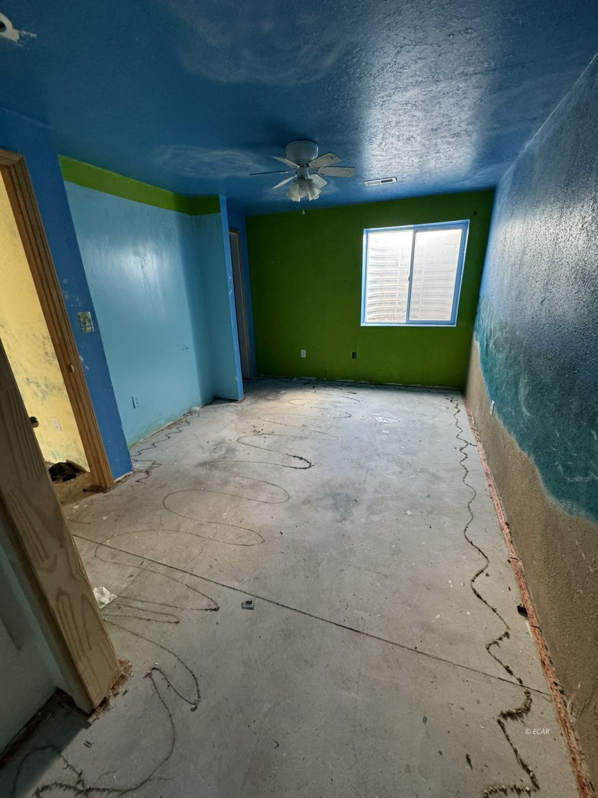 412 Edgebrook Way Property Photo 15