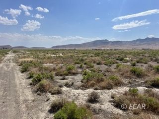 905 & 855 28th Street Property Photo 1