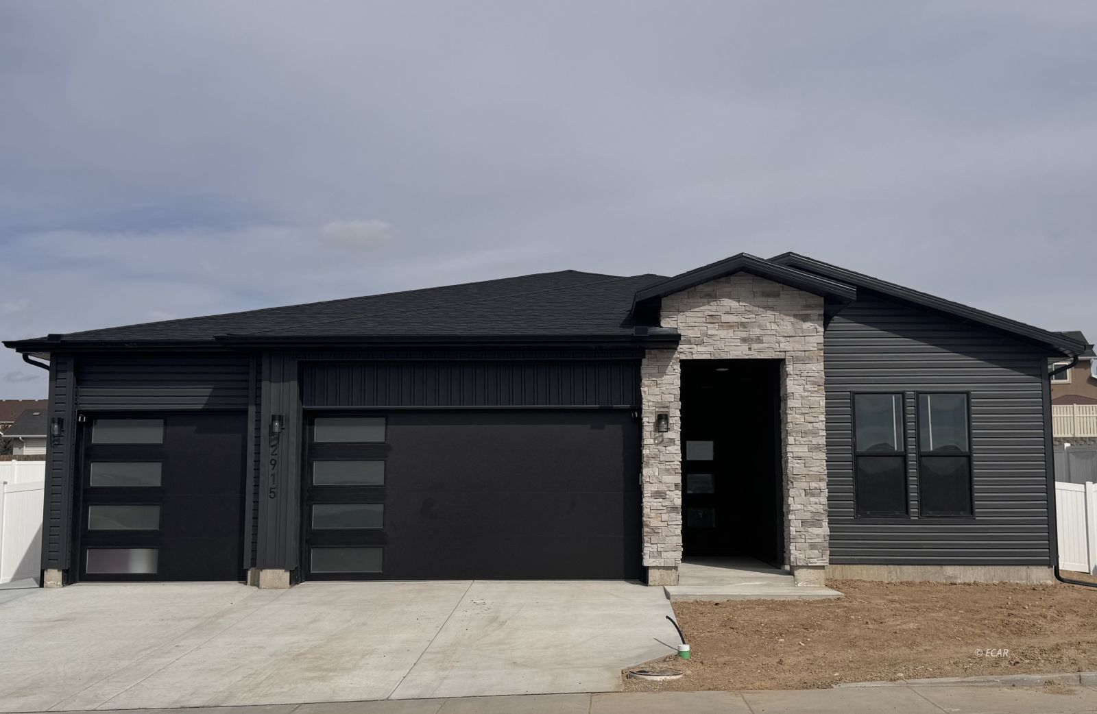 3162 Newcastle Circle Property Photo 1
