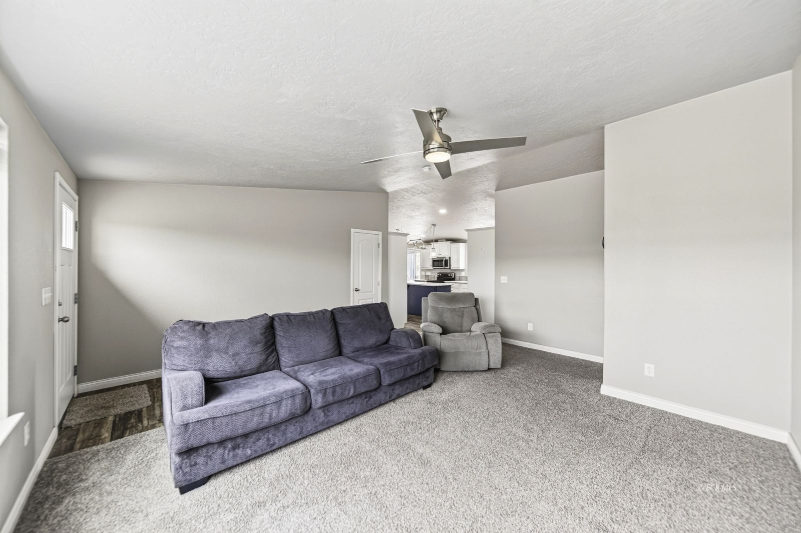 1019 Meadow View Drive Property Photo 12